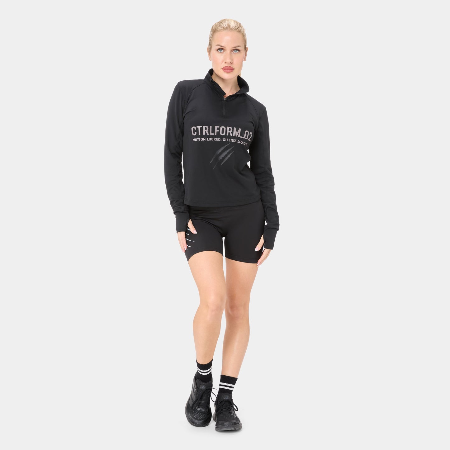 CTRLFORM_02 HALF ZIP — WAR BLACK