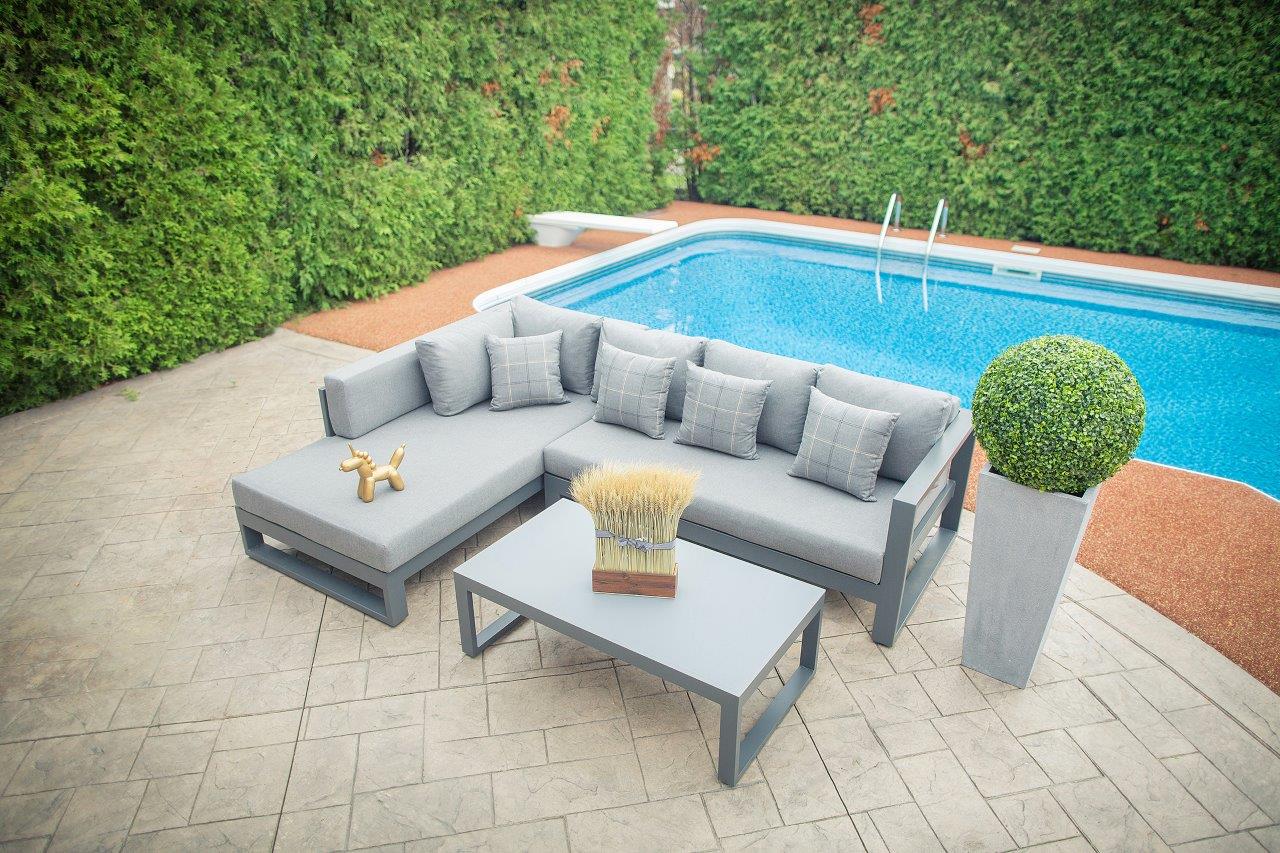 Oasis Sectional