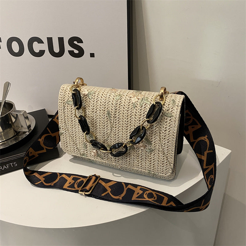 Women's Straw Small Square Crossbody Bag with Acrylic Chain