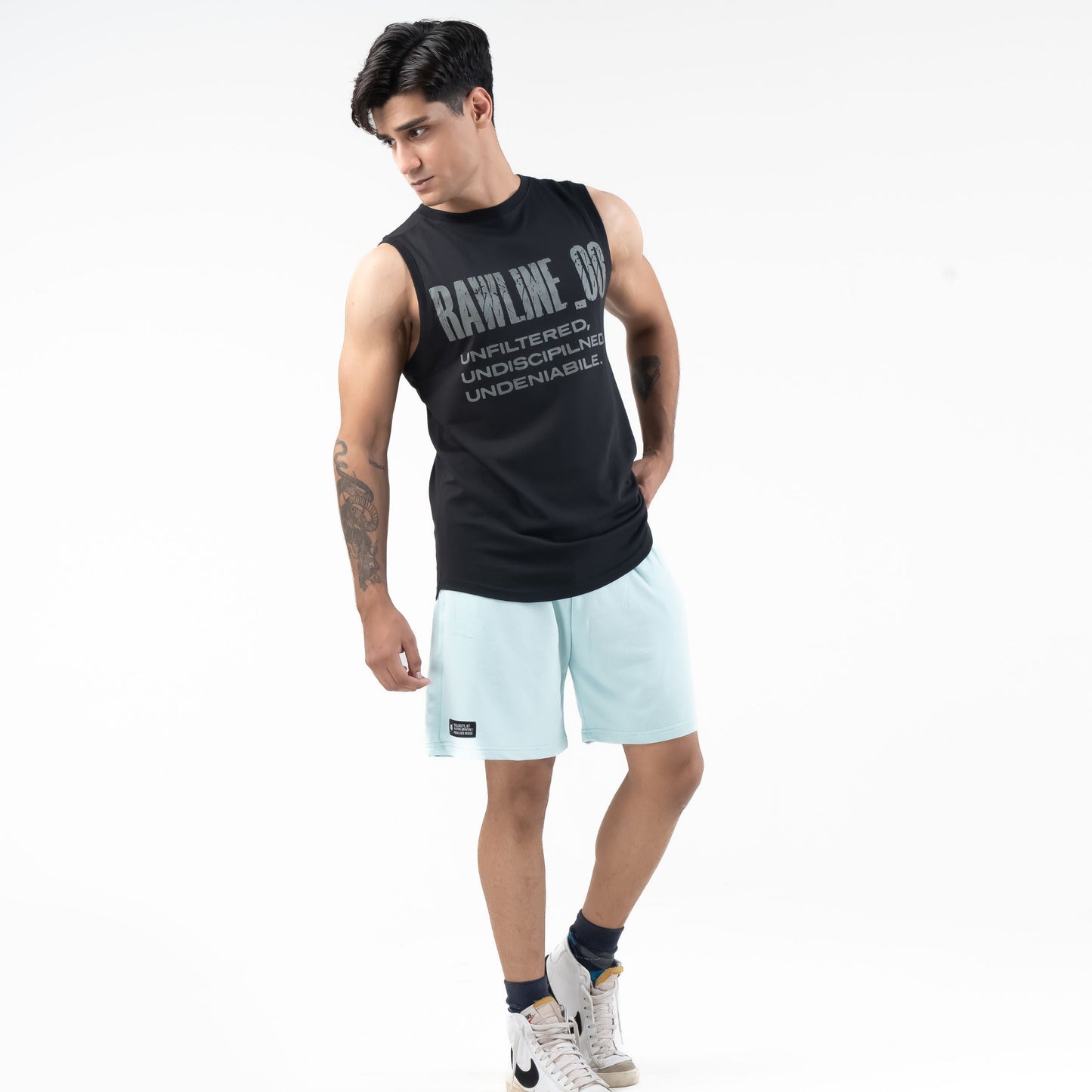 RAWLINE_00 VEST — WAR BLACK