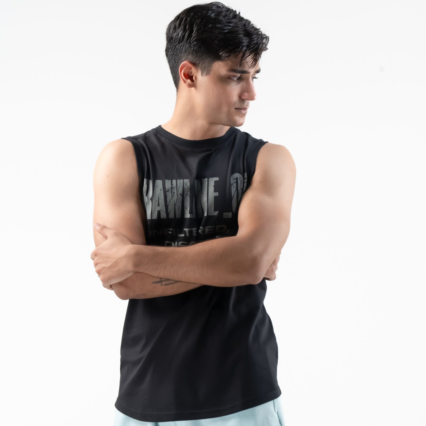RAWLINE_00 VEST — WAR BLACK