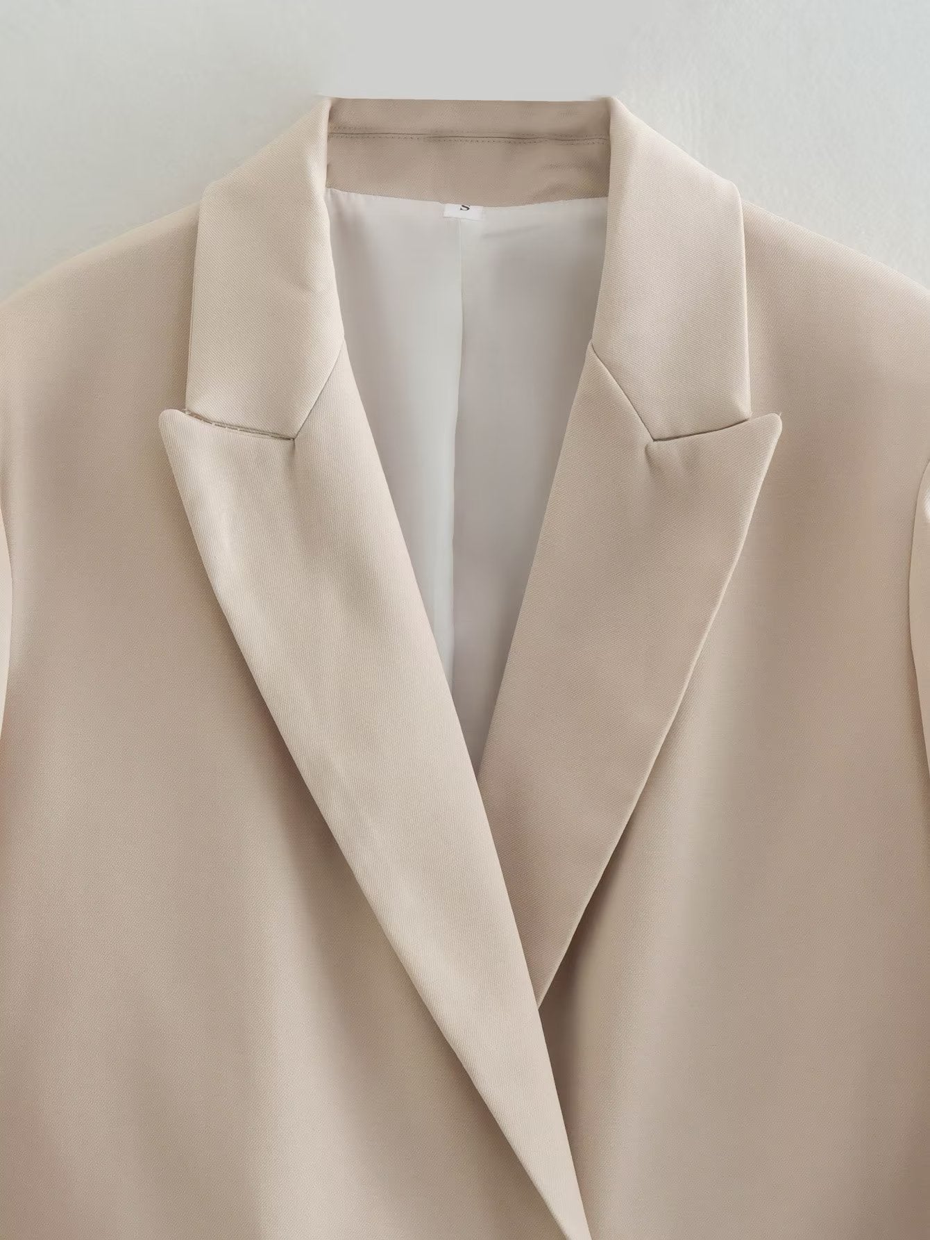 Women’s Two-Button Blazer – Elegant Street Style Tailored Jacket for Casual & Workwear