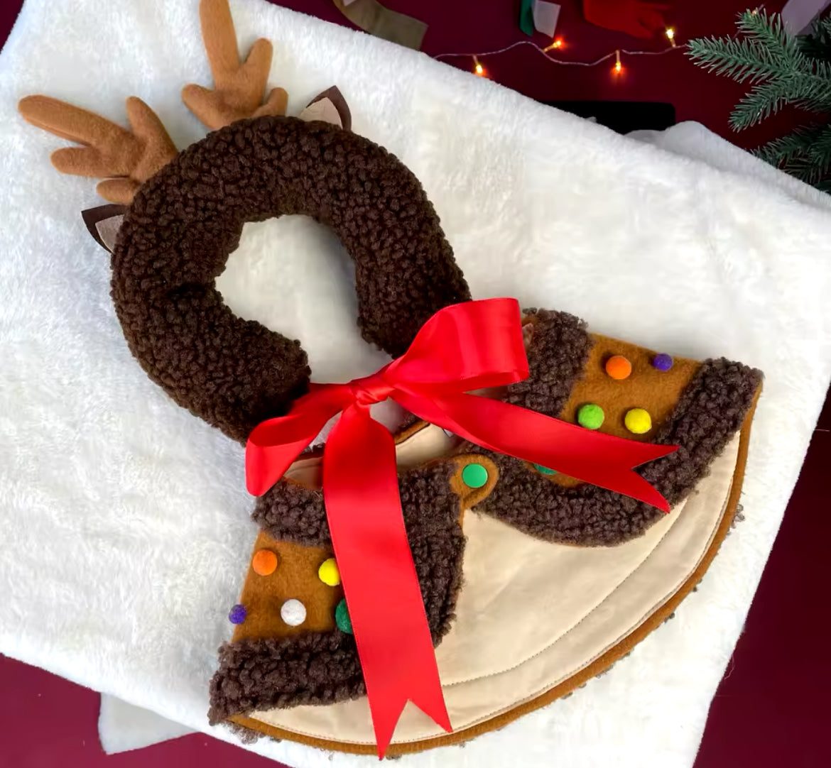 Reindeer Christmas Cape Set – Luxury Holiday Outfit for Dogs