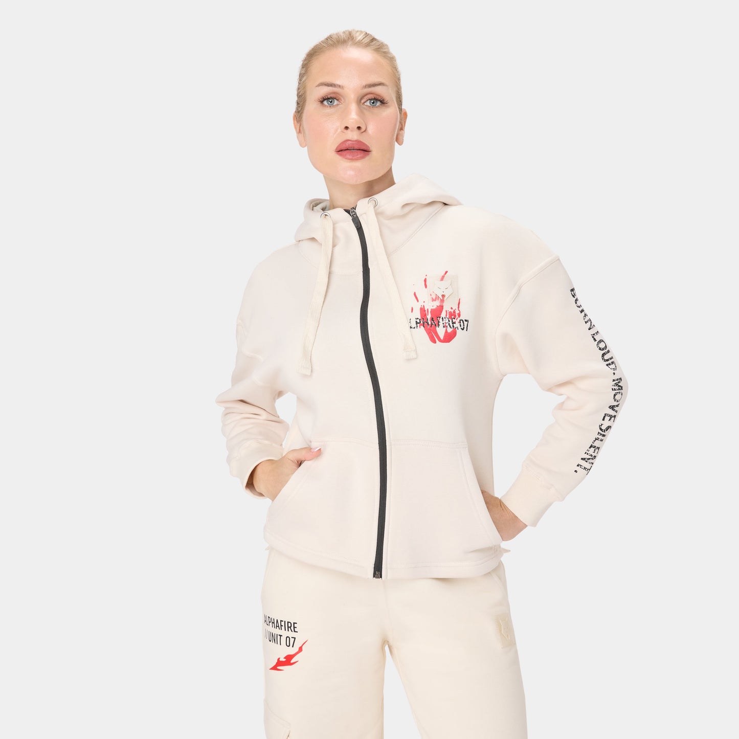 ALPHAFIRE CROP HOODIE — TACTICAL BEIGE