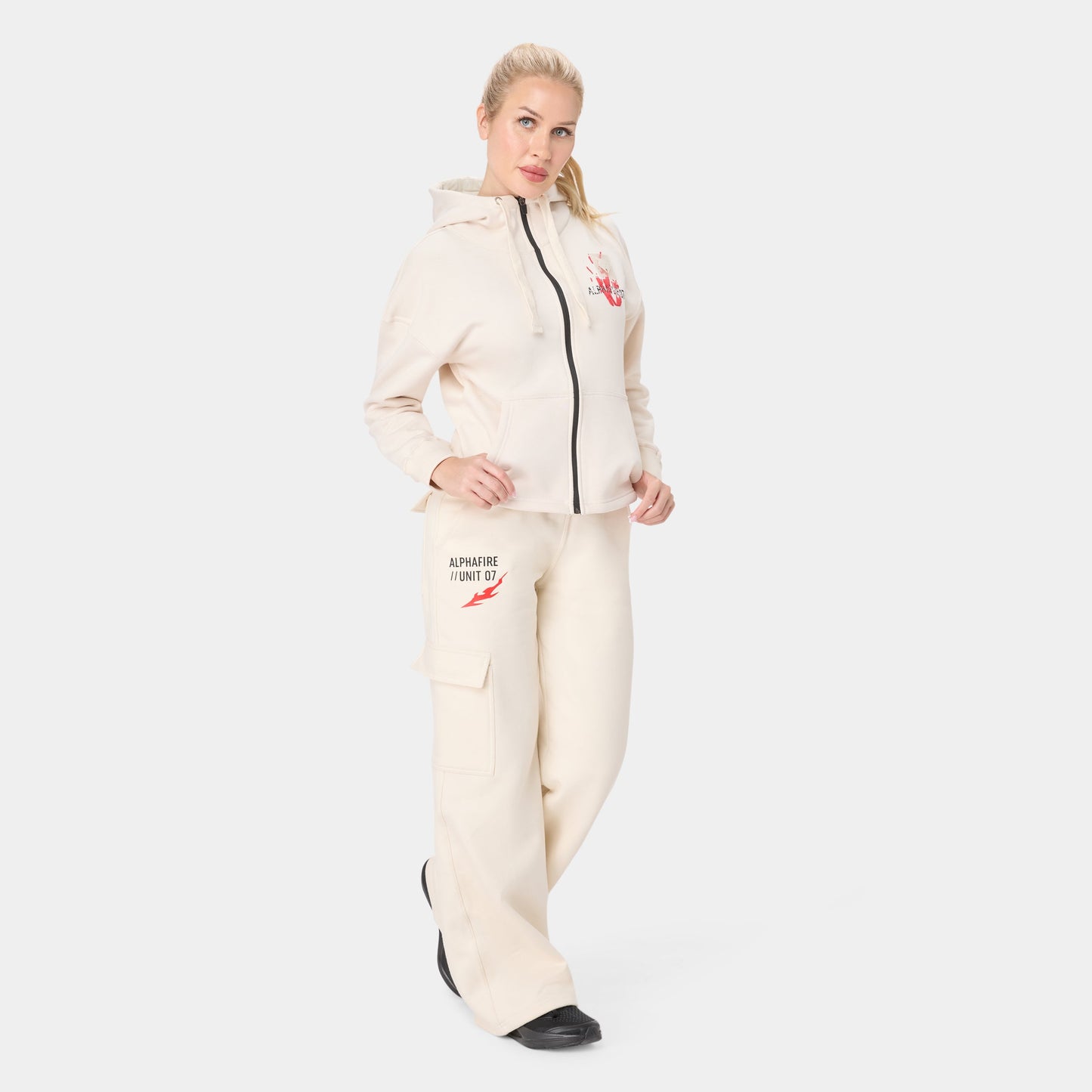 ALPHAFIRE CROP HOODIE — TACTICAL BEIGE
