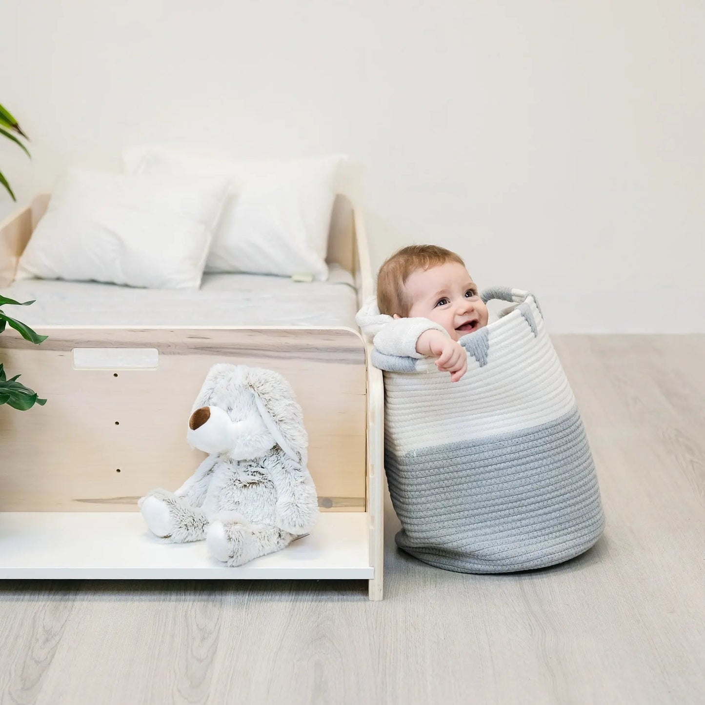APPLE JUNIOR - Montessori Floor Bed with Rails & Shelves