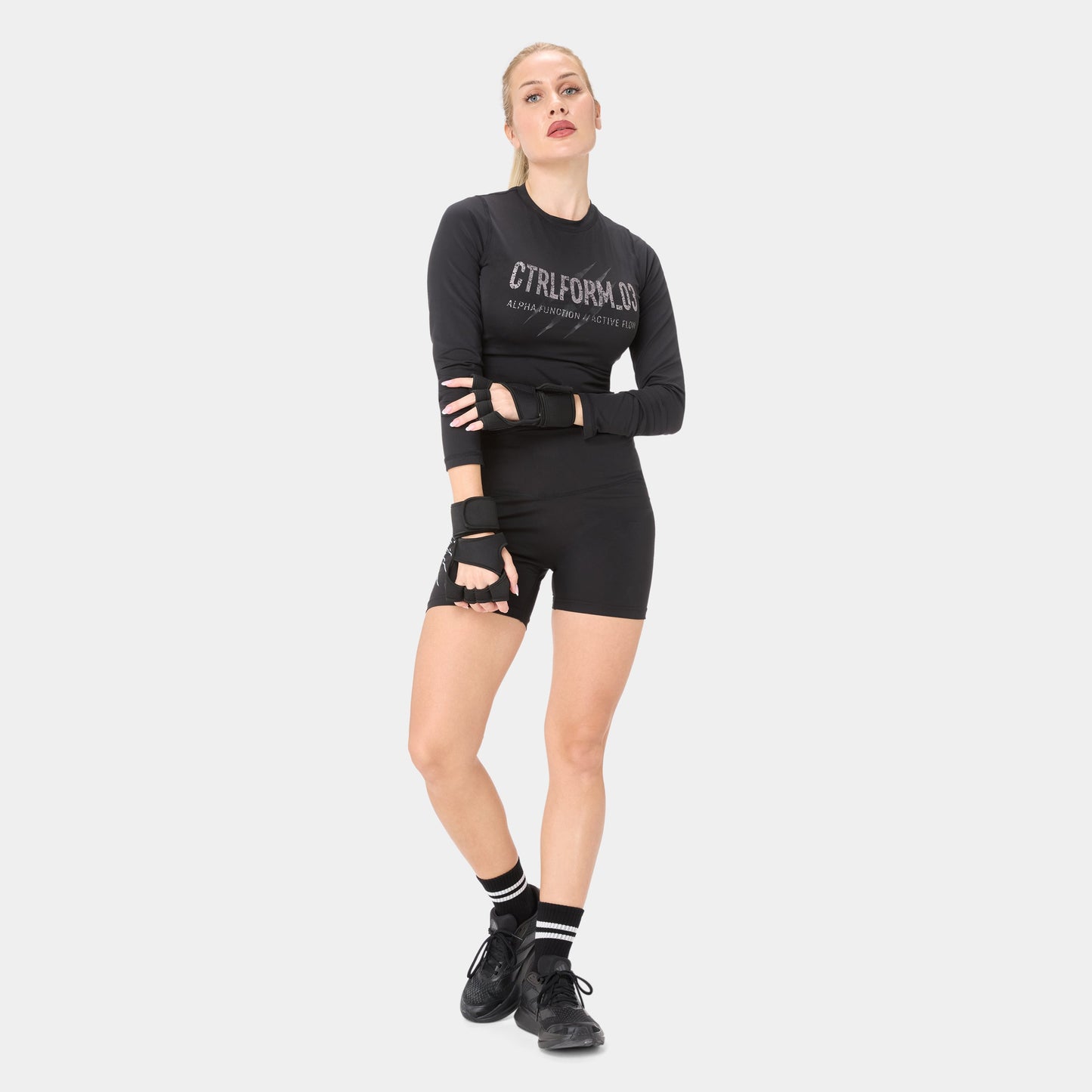 CTRLFORM_03 LONG SLEEVE TOP — WAR BLACK
