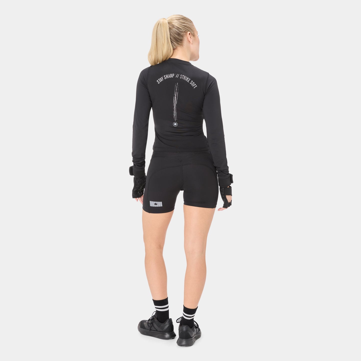 CTRLFORM_03 LONG SLEEVE TOP — WAR BLACK