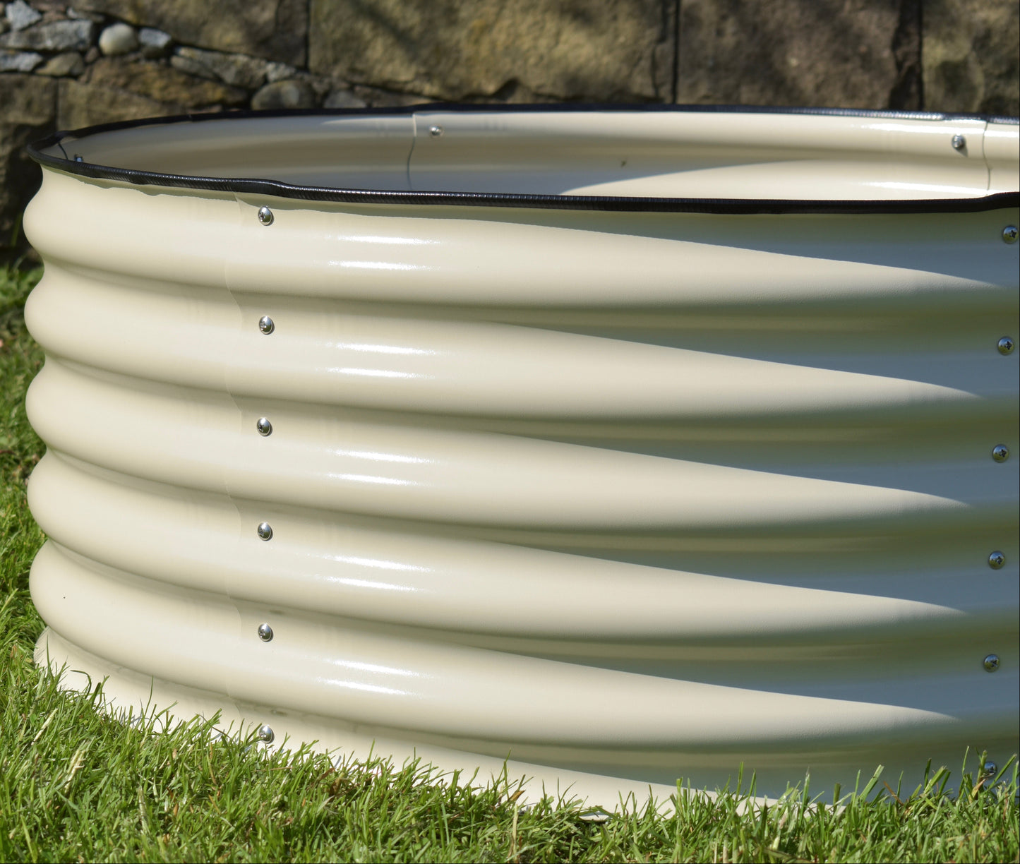 17" Tall Round Garden Bed Kit