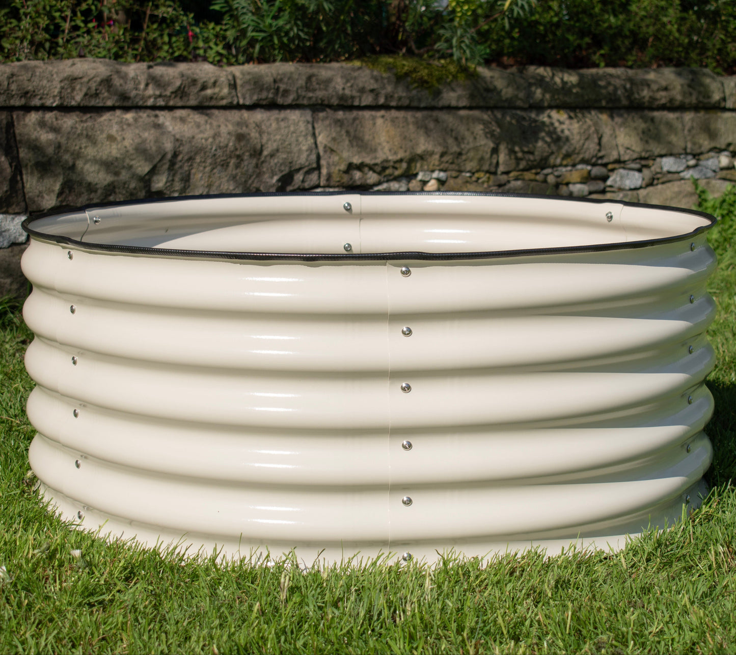 17" Tall Round Garden Bed Kit