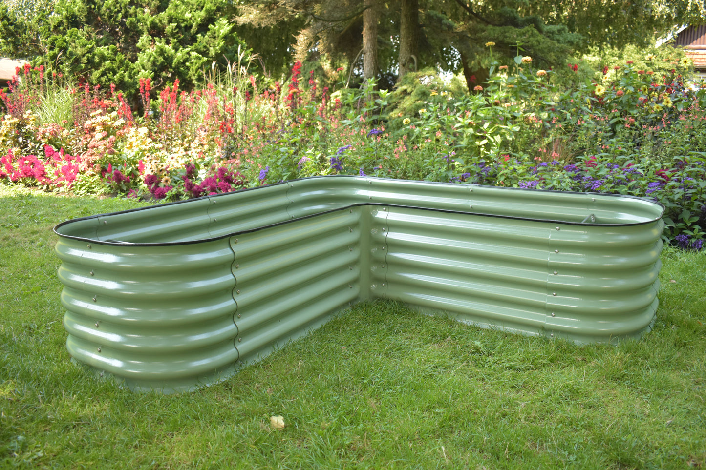 17" Tall L-Shape Garden Bed Kit