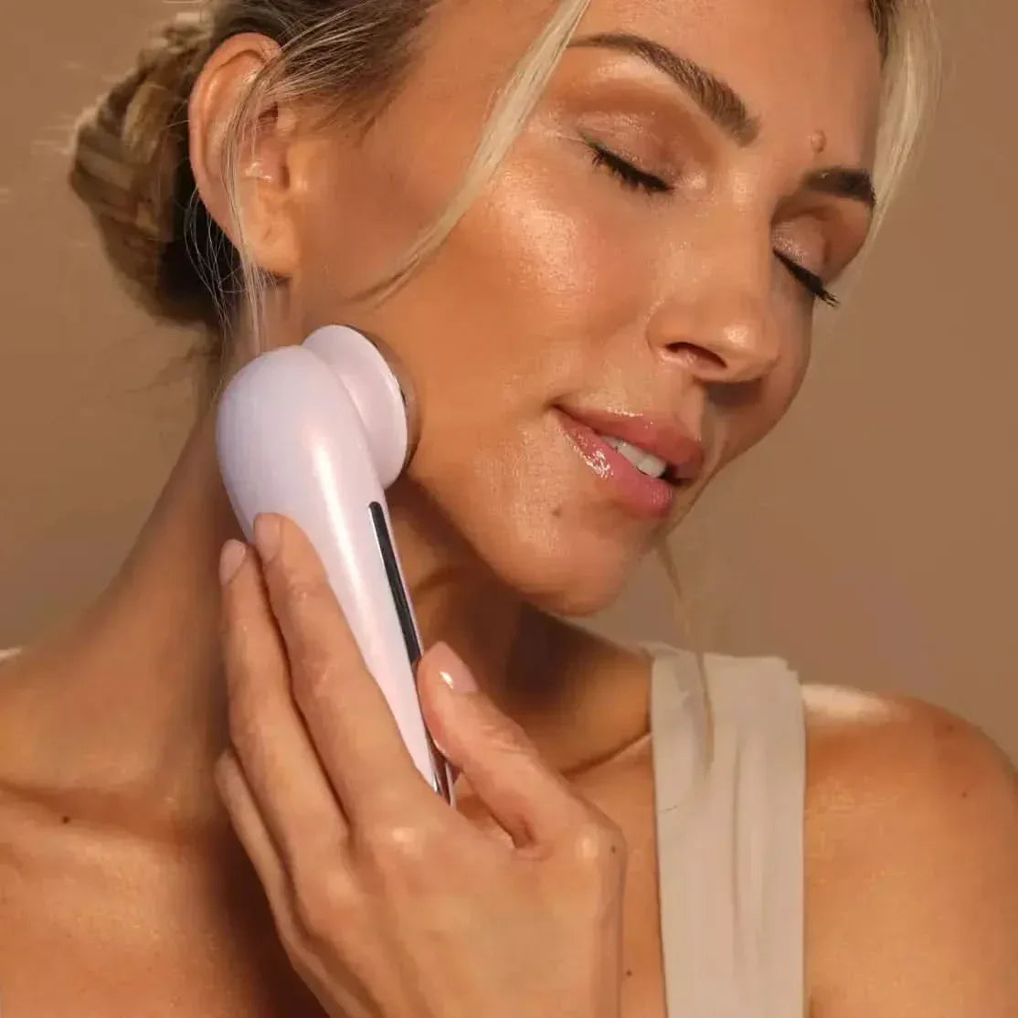 EvenSkyn® Eclipse: At-Home Ultrasound, Microcurrent & Red Light Facial Device