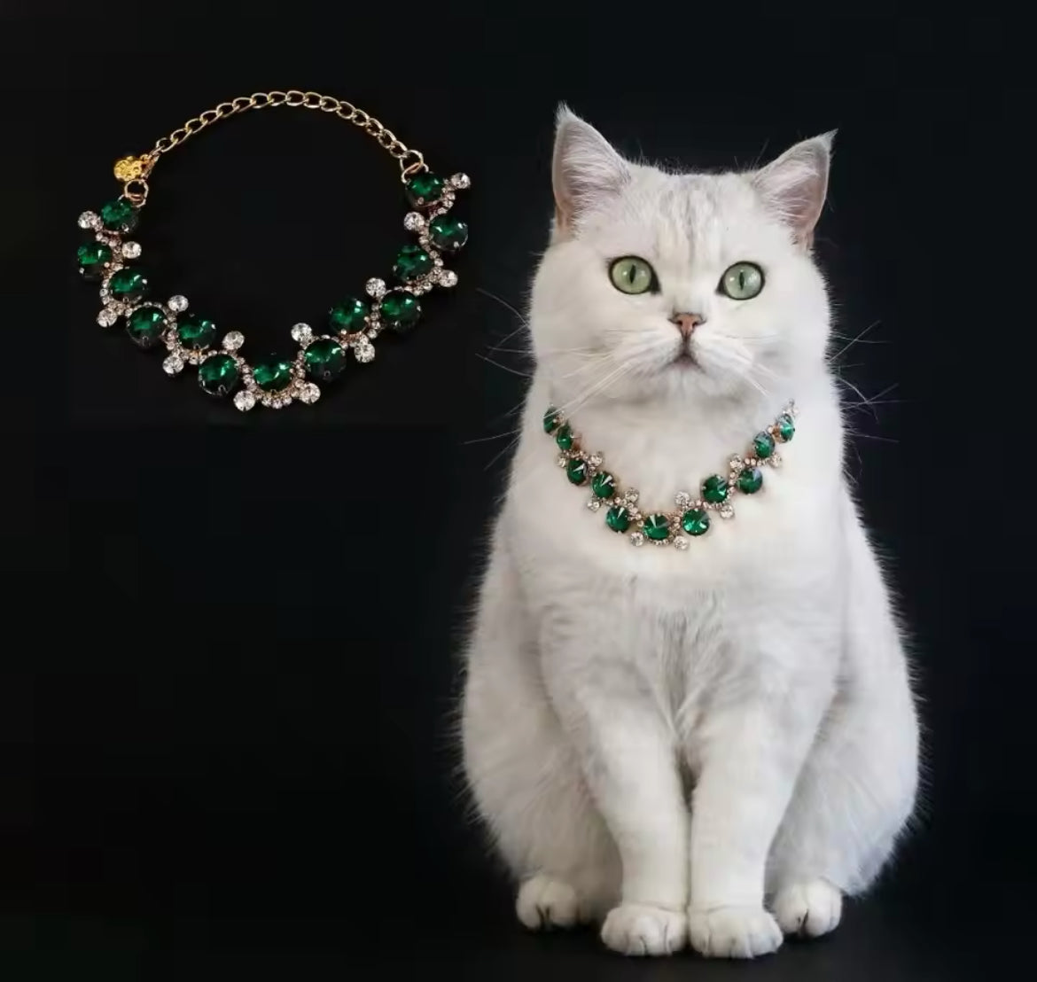 Emerald Dog Necklace – Luxury Rhinestone Pet Necklace