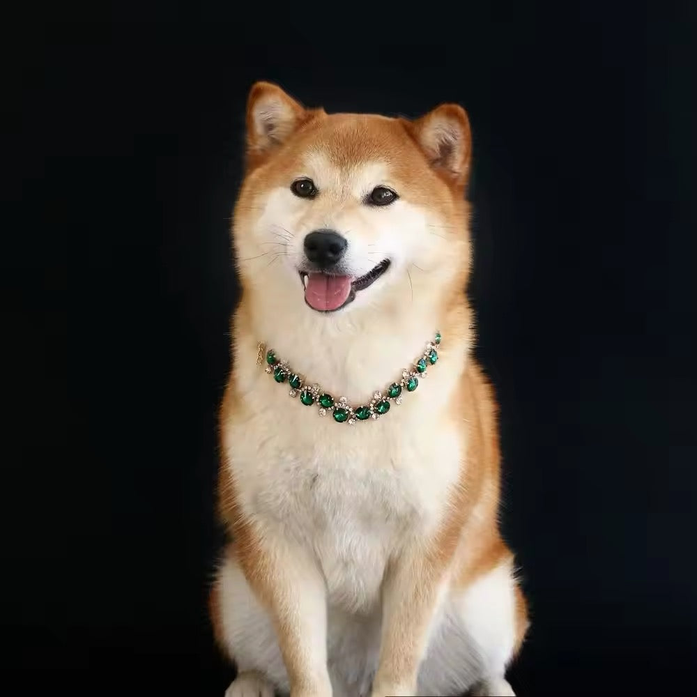 Emerald Dog Necklace – Luxury Rhinestone Pet Necklace