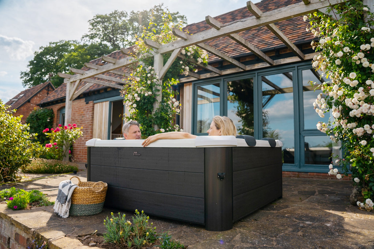 MSPA OSLO | FRAME SERIES | Hot Tub & Spa | Upto 6 Person