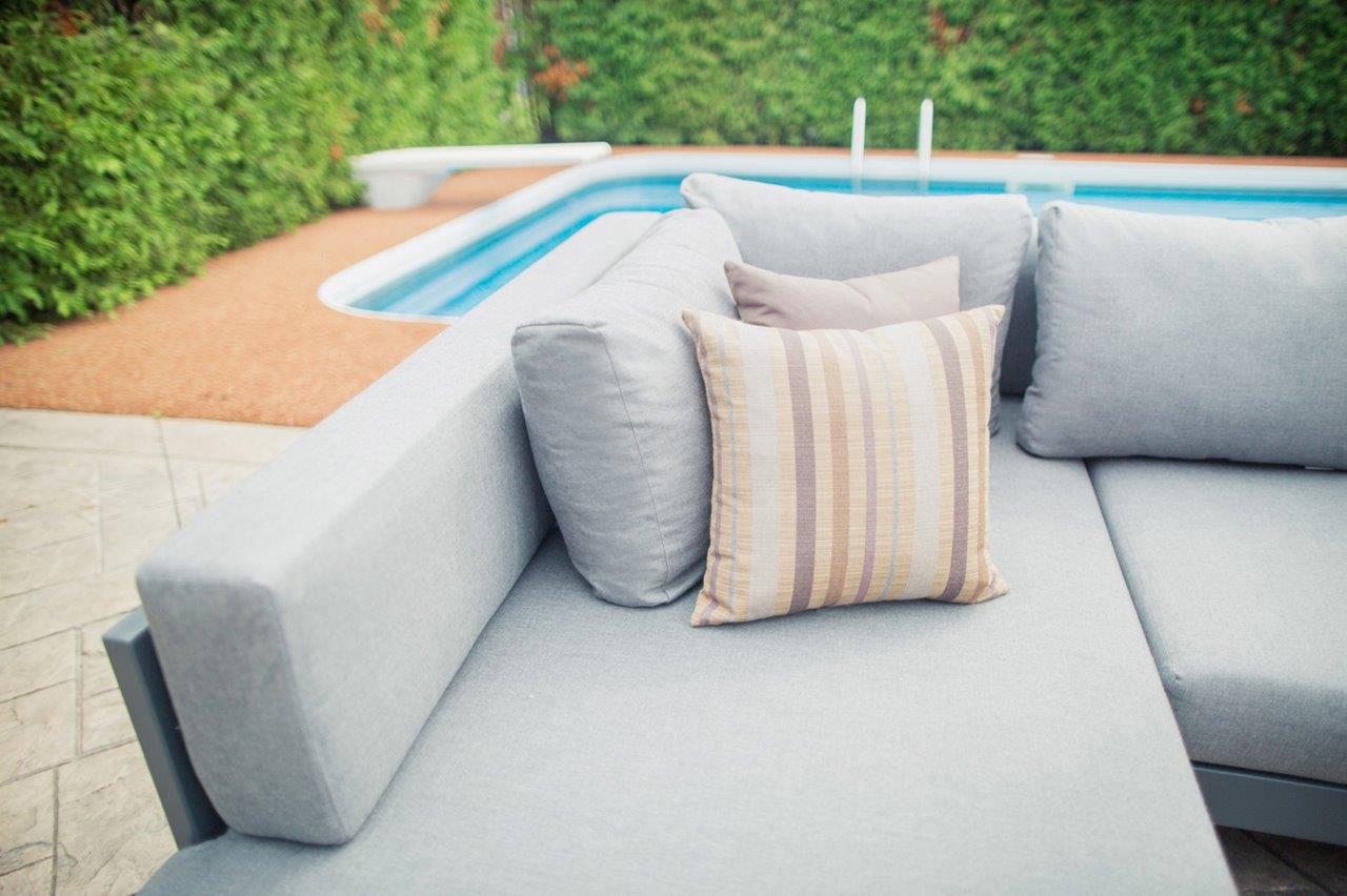 Oasis Sectional