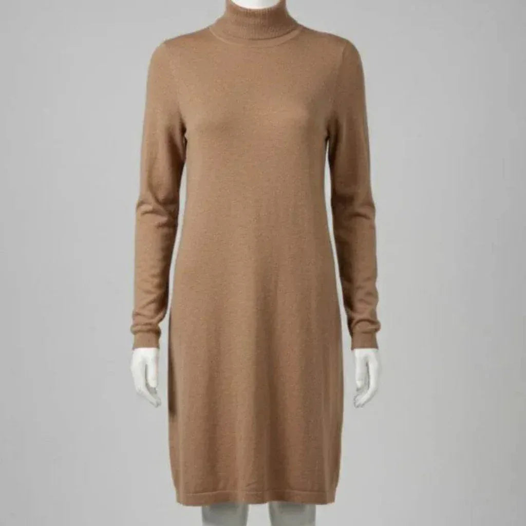 Robe col roulé