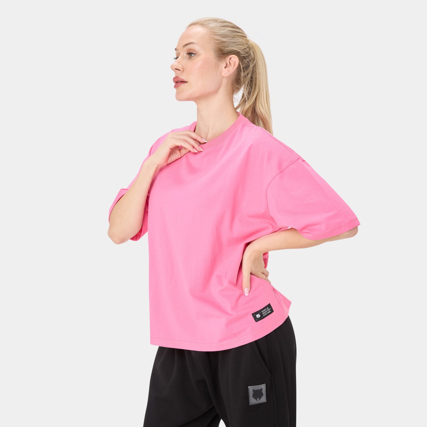 SHEWOLF_09 OVERSIZED TEE — ALPHA ROSE