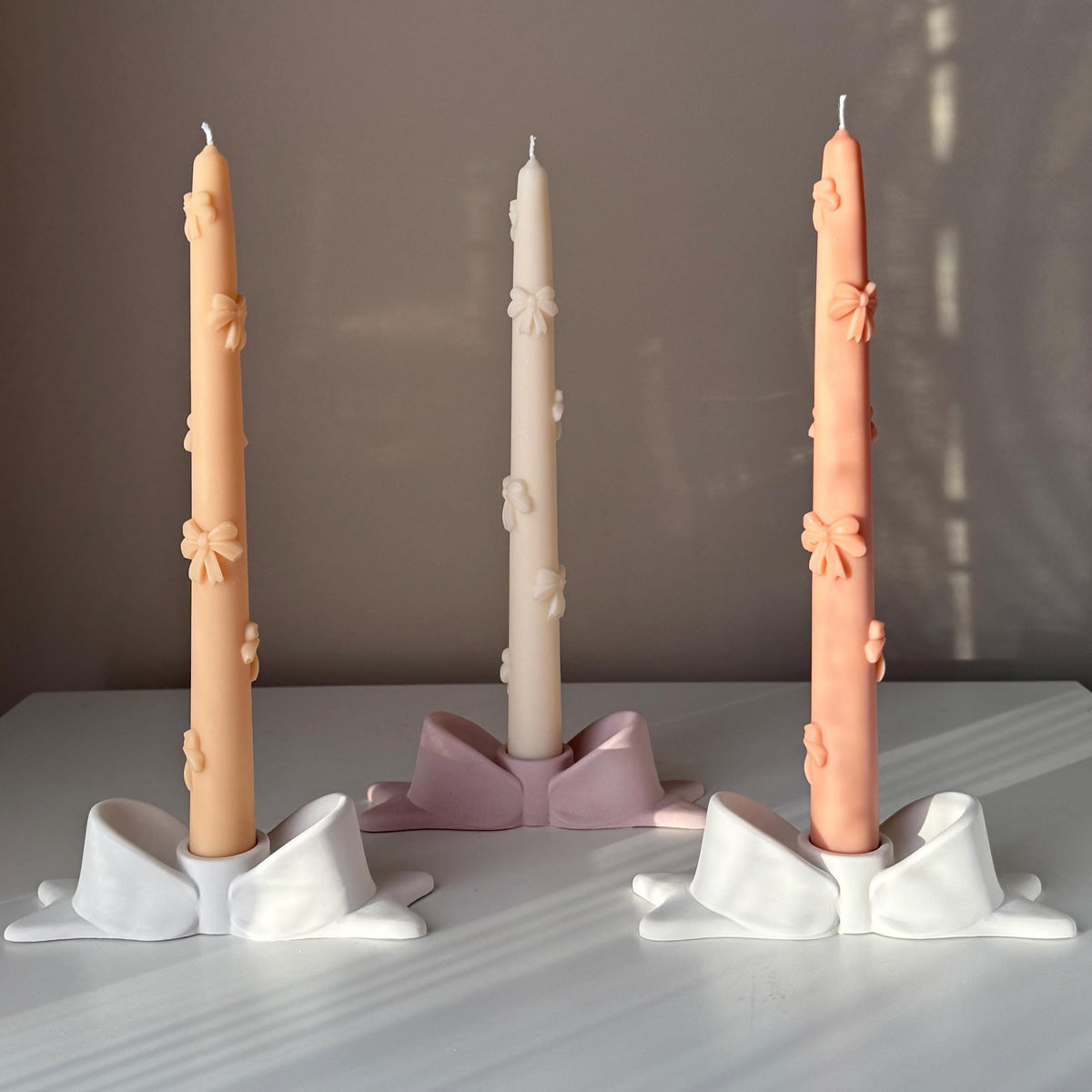 Bowtie Jesmonite Candlestick Holder: Modern Table Decor